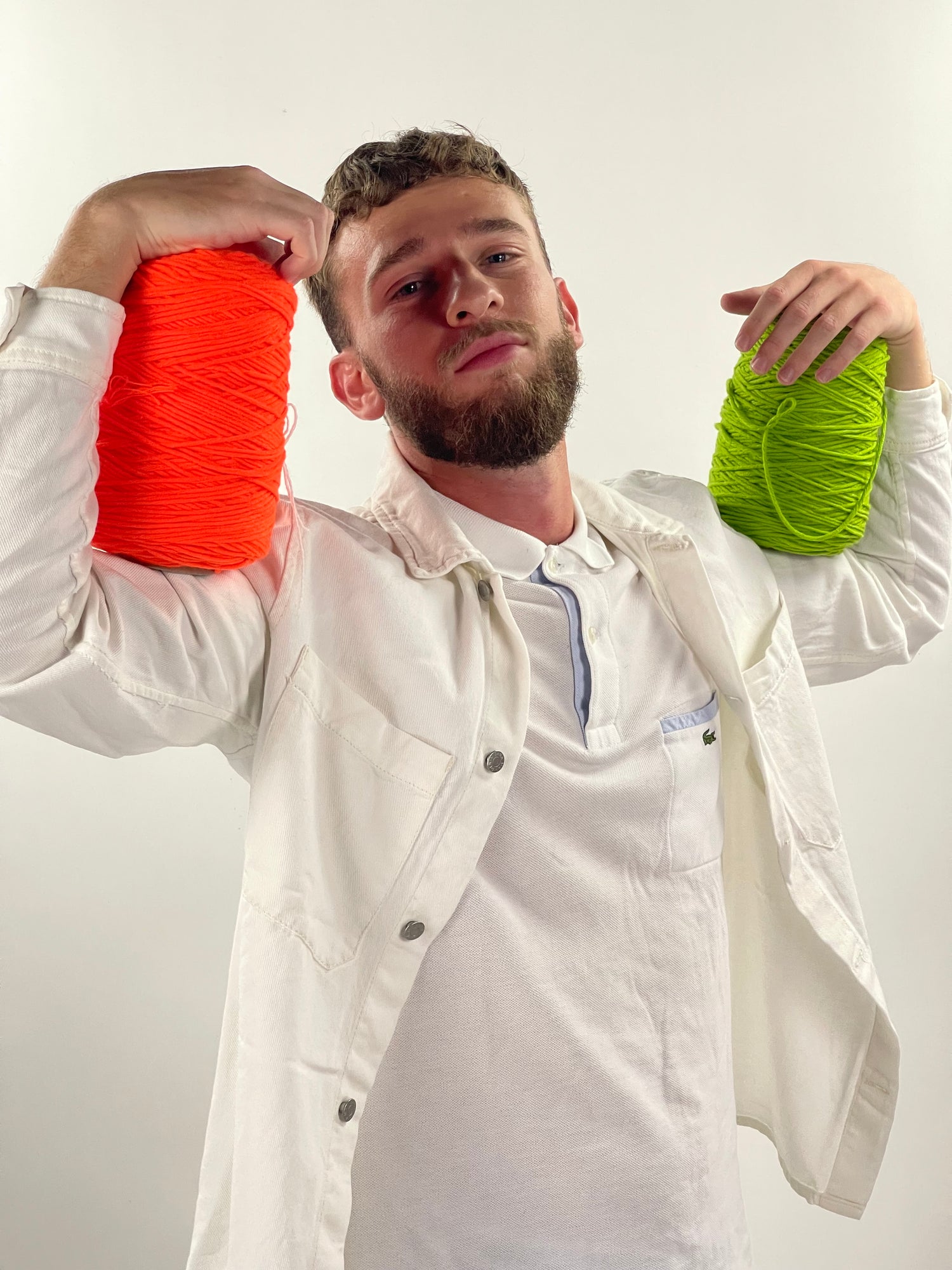 Tisserand créateur tufting de la marque Mood Creation'S, pour vos tapis personnalisés et créations sur mesures.